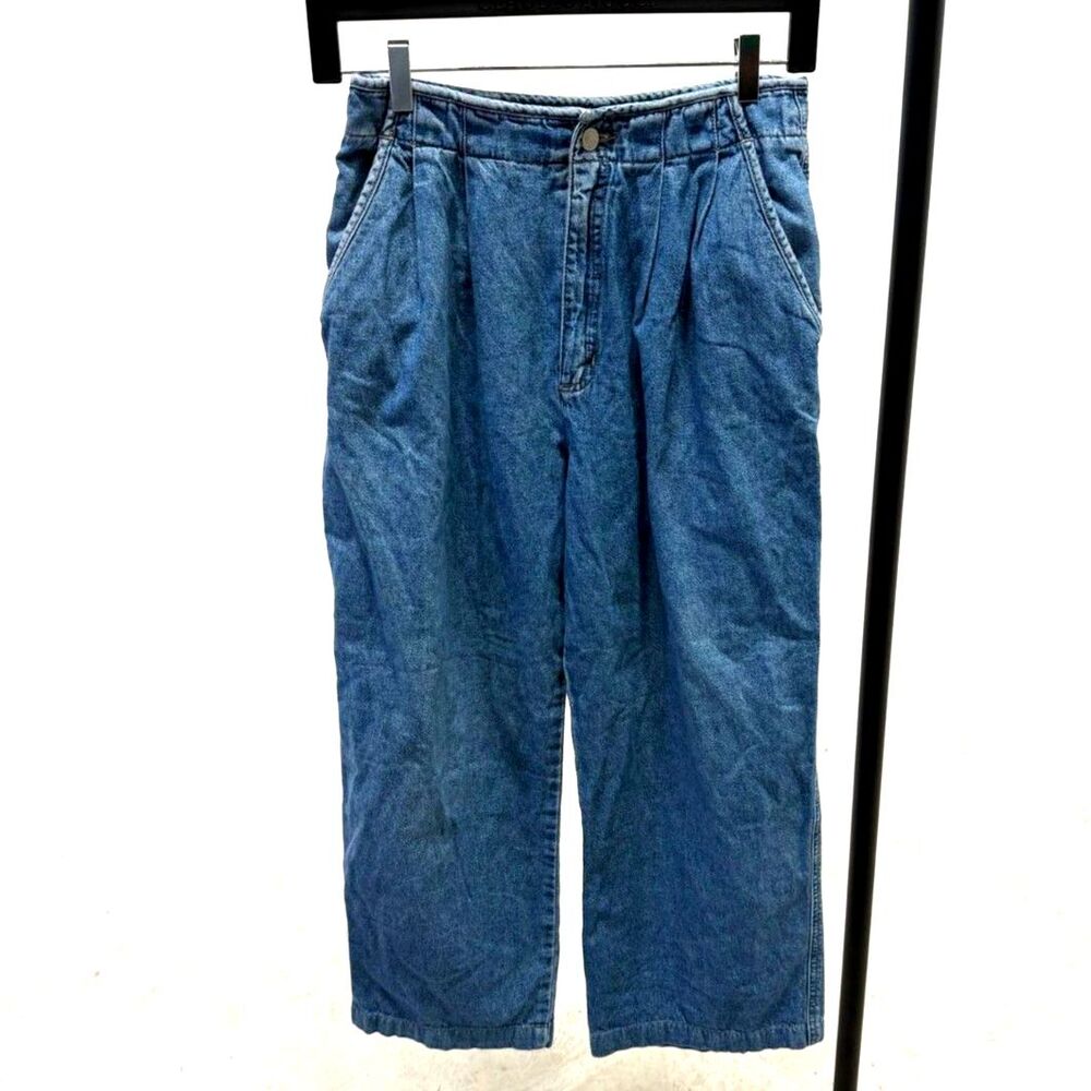 Liz Wear vintage pleated cropped medium wash deck pant